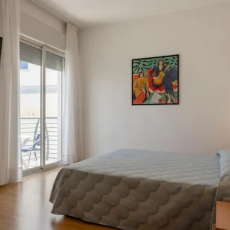 Riviera 3*